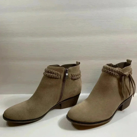 Michael Shannon Leather bohemian style boots size 9.5 - Picture 1 of 7